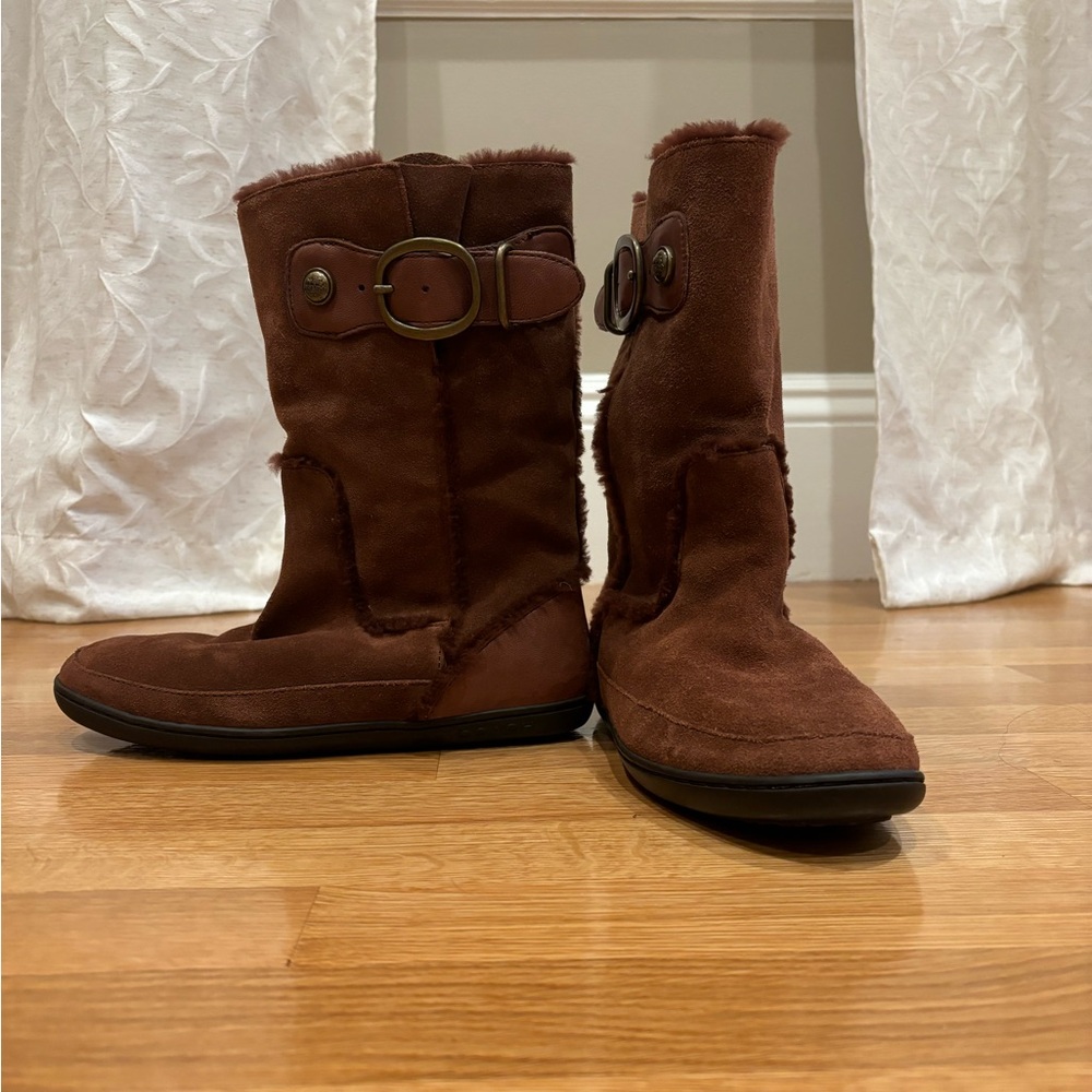Coach Brown Suede/Fur Winter Boots Ankle Height Rubber Sole with Leather Accent